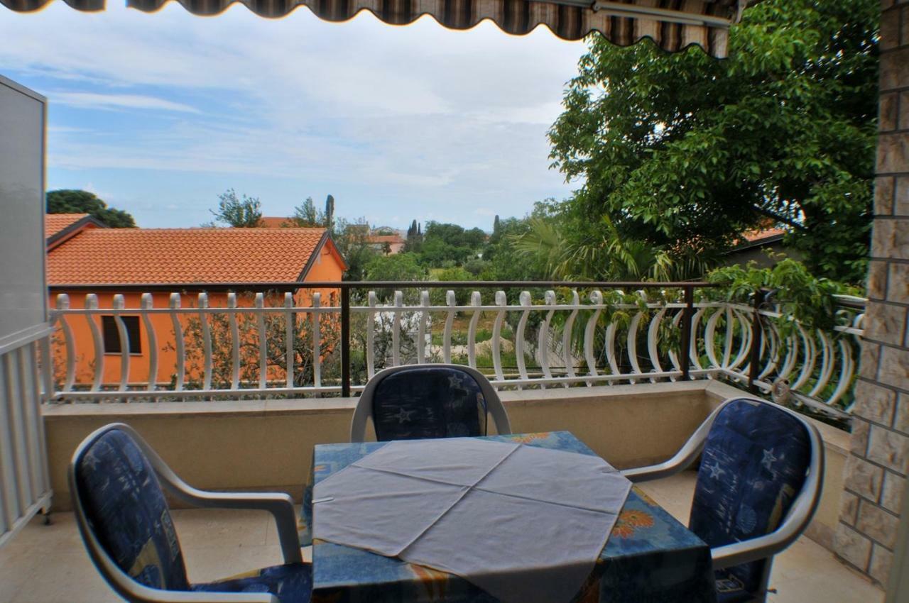 Hotel Haus Liliana Tar-Vabriga Exteriér fotografie