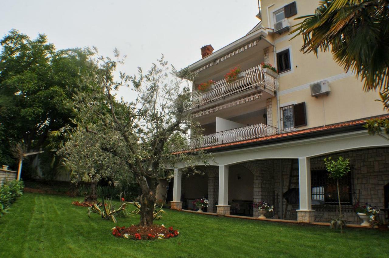 Hotel Haus Liliana Tar-Vabriga Exteriér fotografie