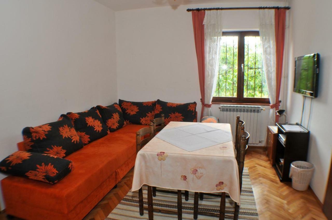 Hotel Haus Liliana Tar-Vabriga Exteriér fotografie